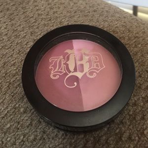Kat Von D blush