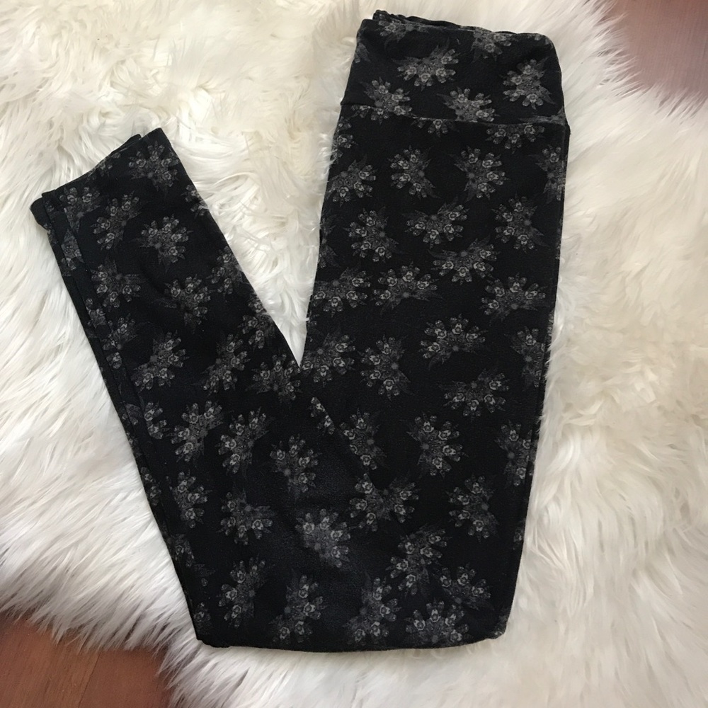 LuLaroe black leggings