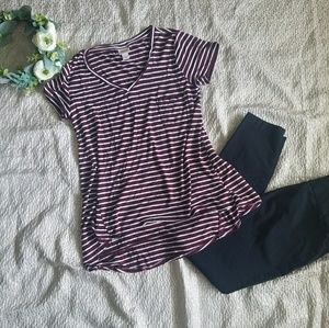 Mossimo maroon and cream striped flowy tee