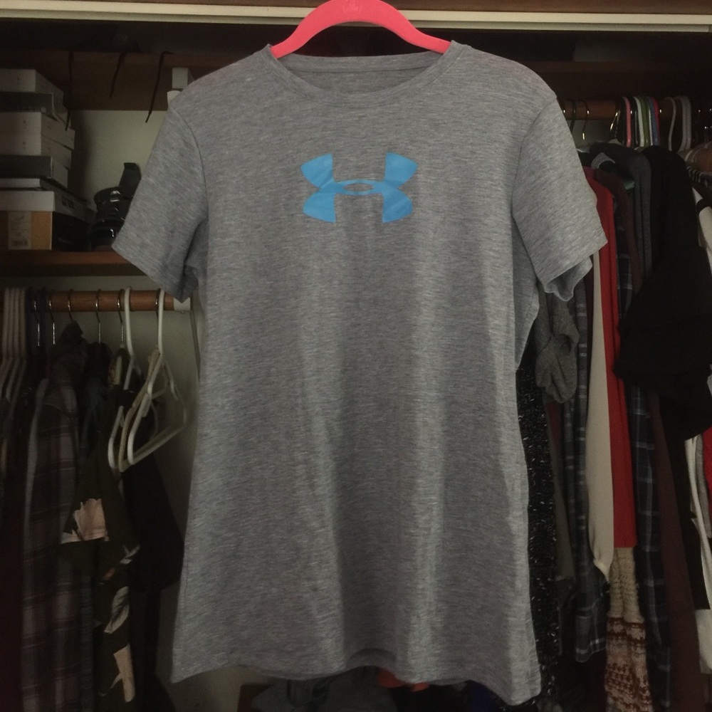 UA heat gear tee