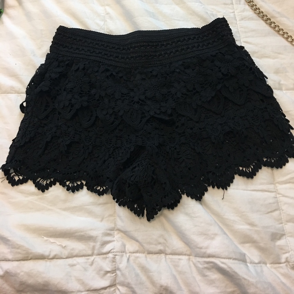Nobo black shorts