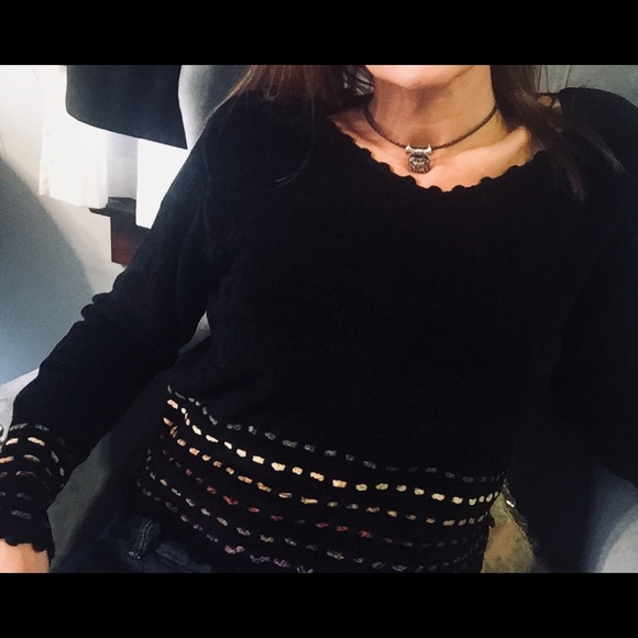 💲💲SOLD 💲💲Anthro OONA black crop sweater M - Picture 5 of 7
