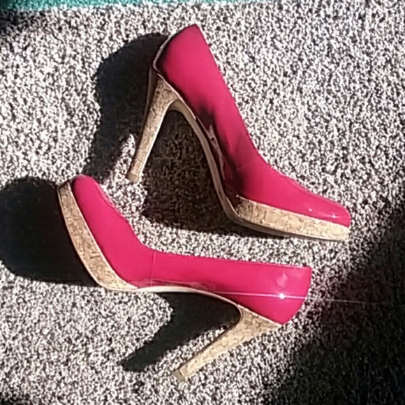 Patent Candy Apple Red Jessica Simpson Cork Heels - Picture 3 of 7