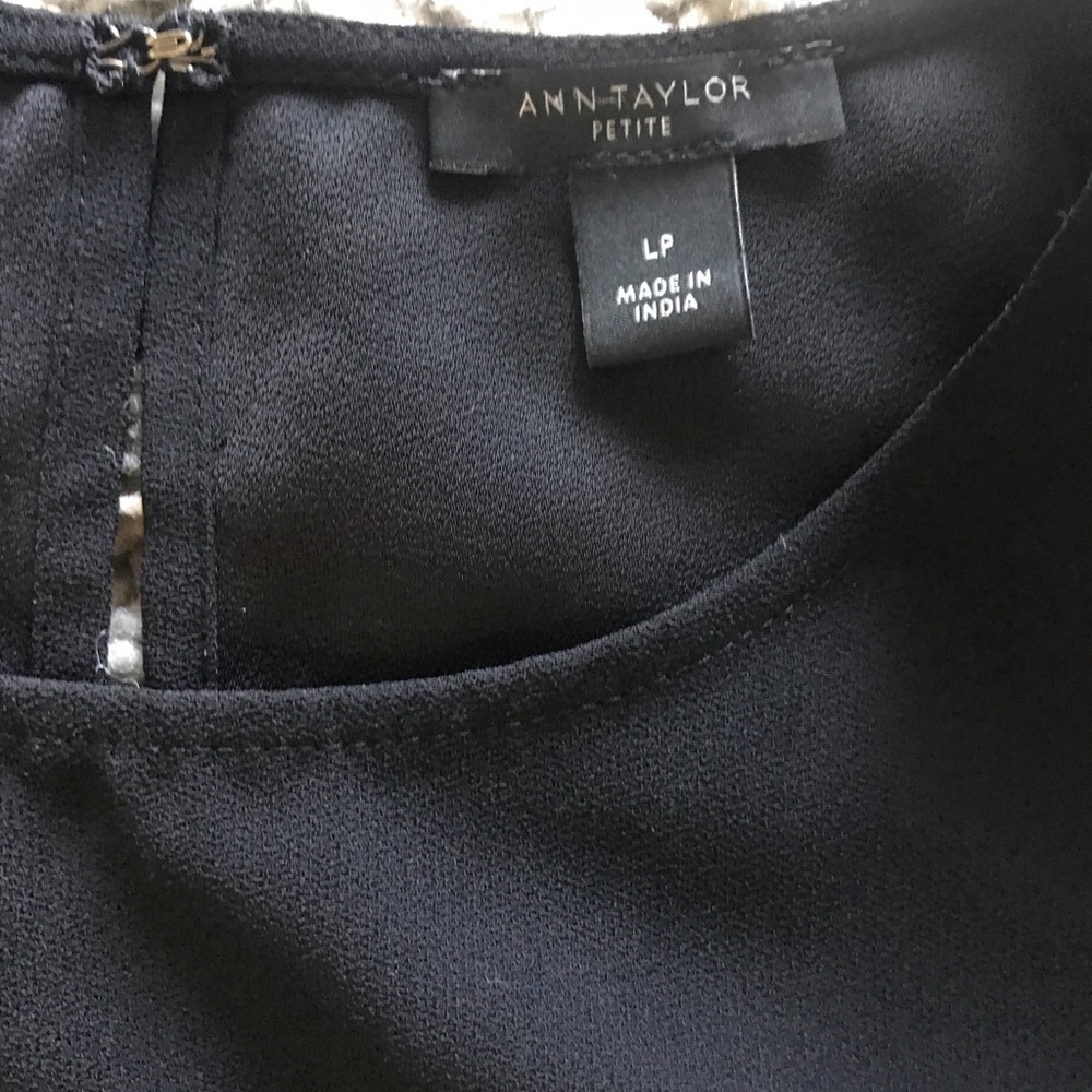 SALE! Ann Taylor Cascading Ruffle Shell - Picture 4 of 5