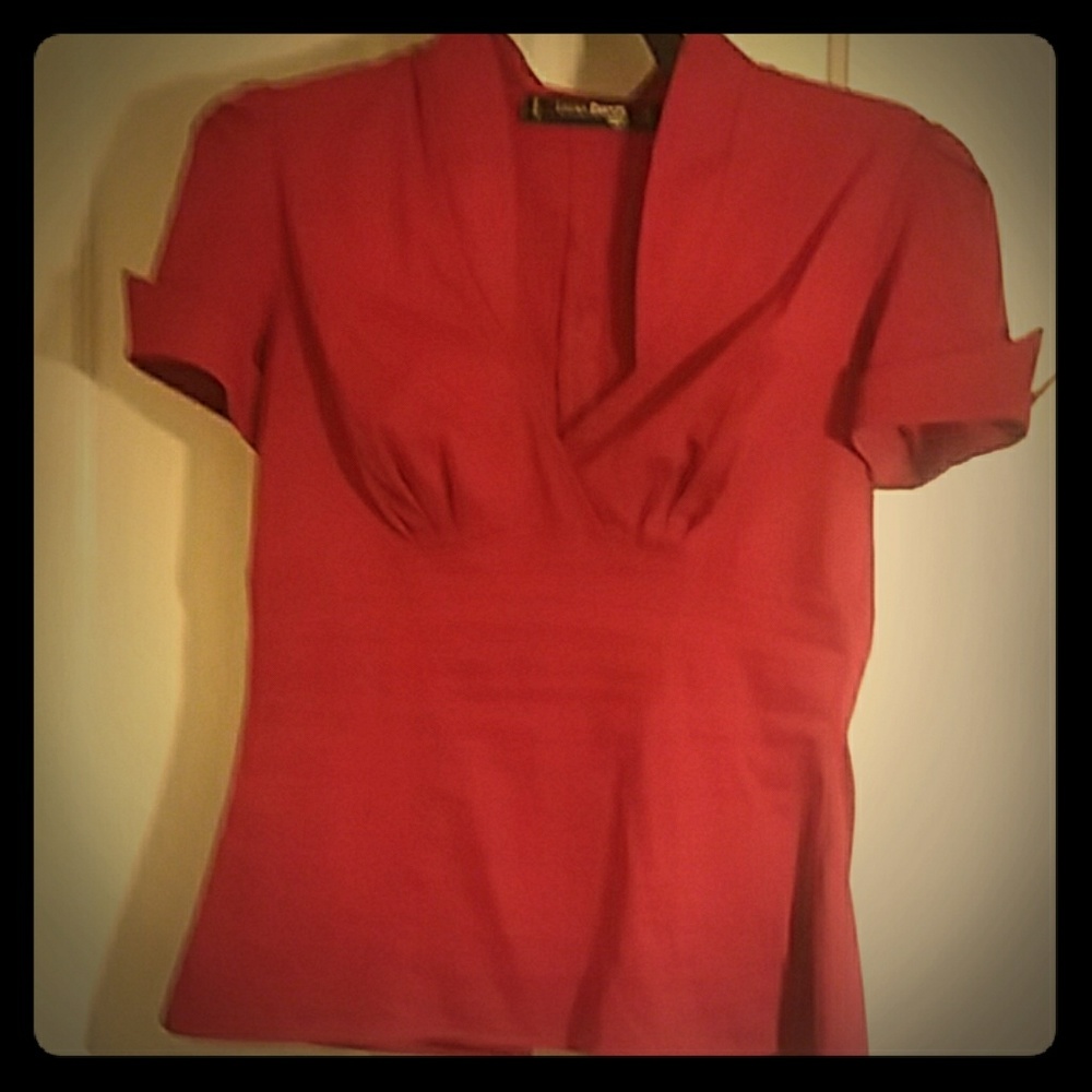 Laura Byrnes red fitted blouse