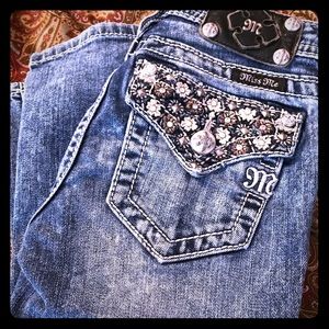 MISS ME YOUTH Jeans & Capris
Sz Girls 10
Gorgeous