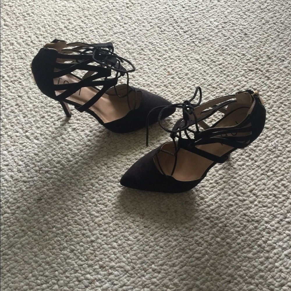 NEW! TOBI Brand Black formal dress shoes.