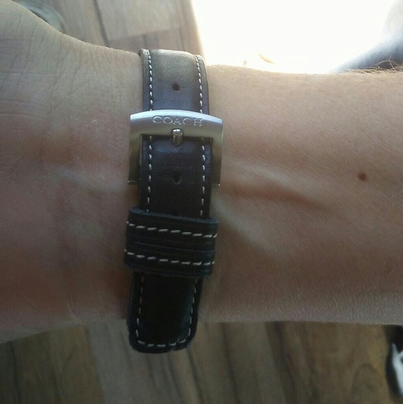 Women's coach wristwatch - Picture 4 of 4