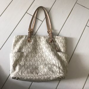 Michael Kors Tote