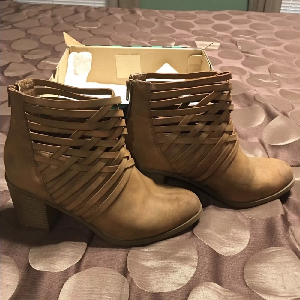 Tan Ankle booties