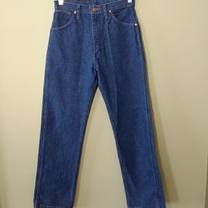 Wrangler Vintage High Rise Jeans.