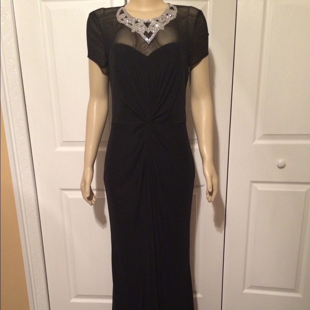 Gorgeous black dress