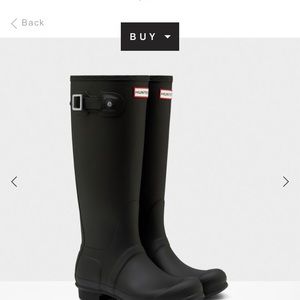 Size 6 Hunter Boots only worn a couple times