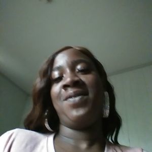 Meet your Posher, Marilyn