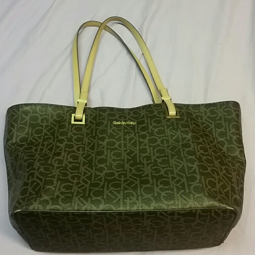 Calving Klein leather bag