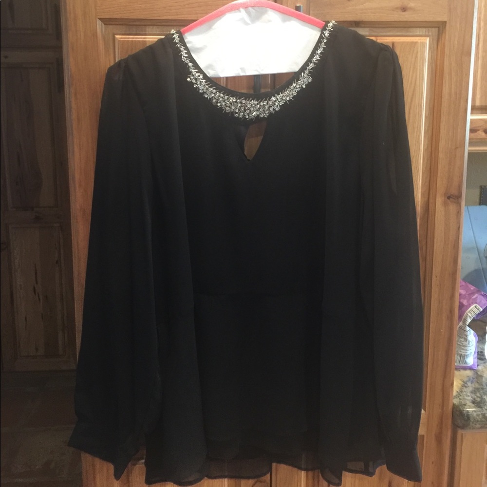 Black long sleeve keyhole blouse with bling collar