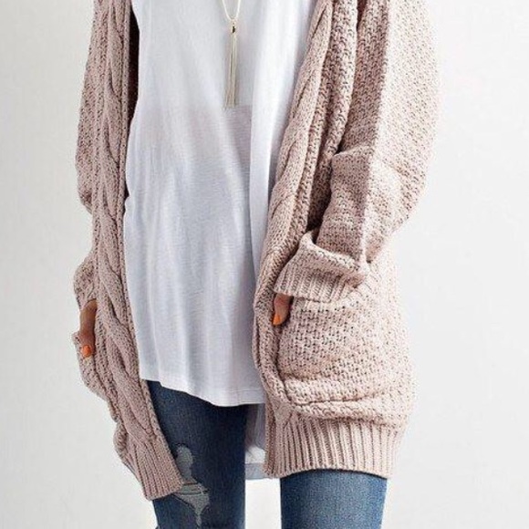 🆕Rachel Cable Knit Slouchy Cardigan Sweater - Picture 3 of 7