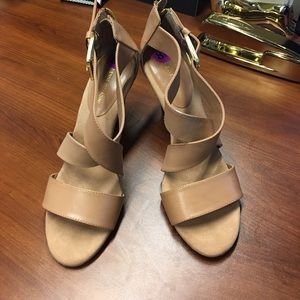 Adrienne Vittadini heel sandals