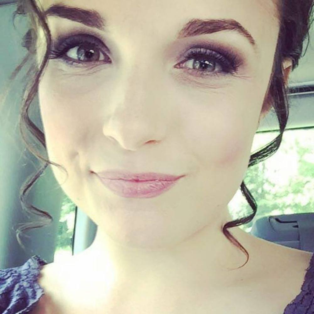 Meet your Posher, Em