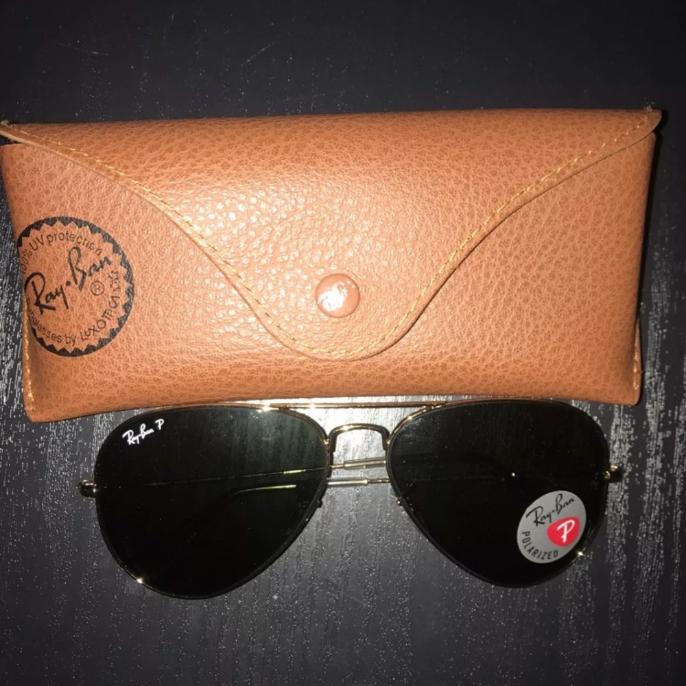 Brand new polarized gold ray ban aviators