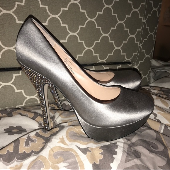 Steve Madden Partyy-R STEEL SATIN RHINESTONE Pumps - Picture 2 of 7