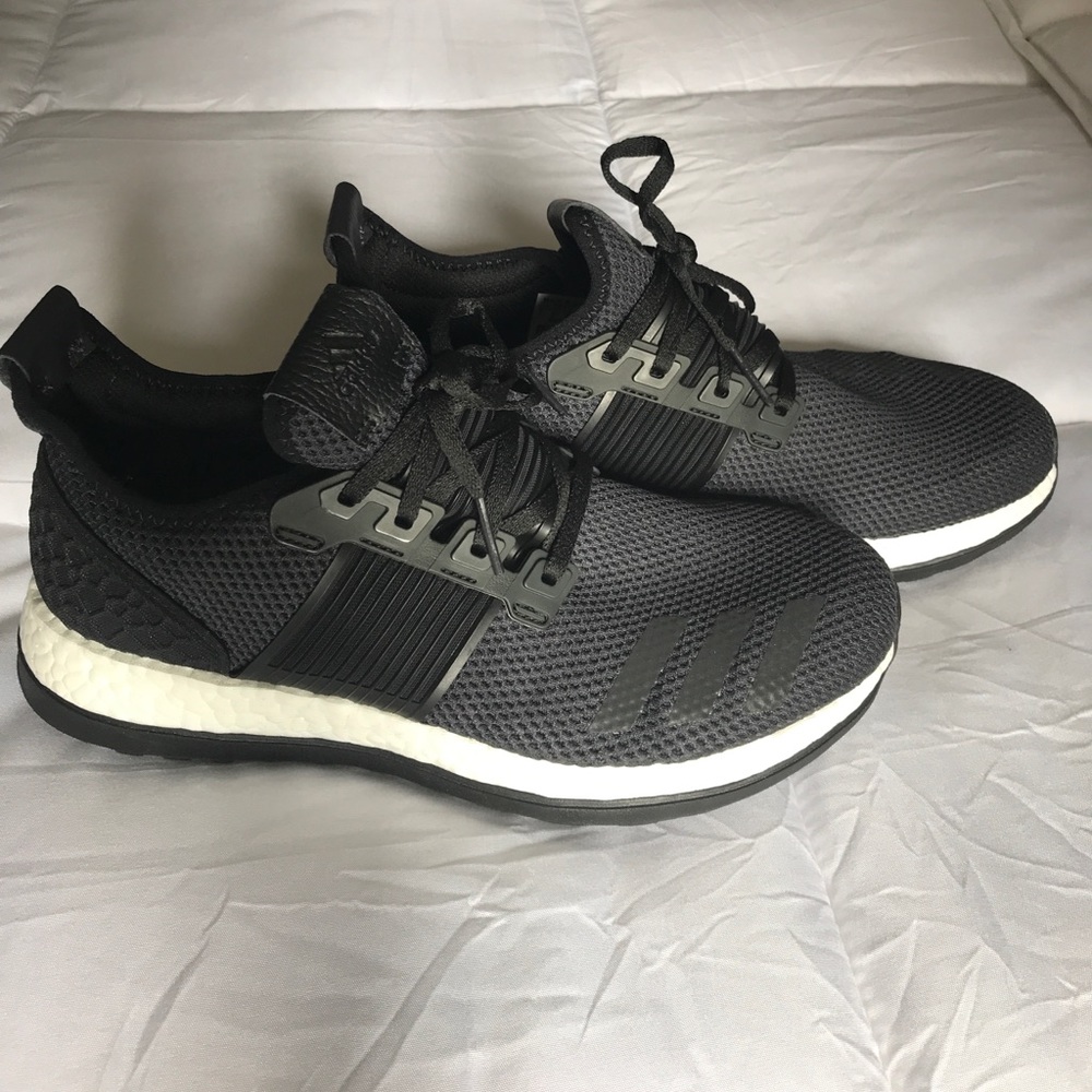 Adidas Pure Boost Men Size 7/ Women Size 8
