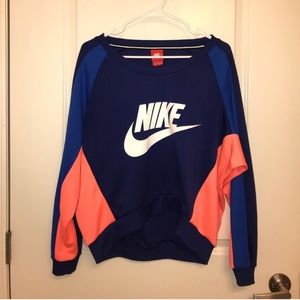NIKE Retro Style Top!
