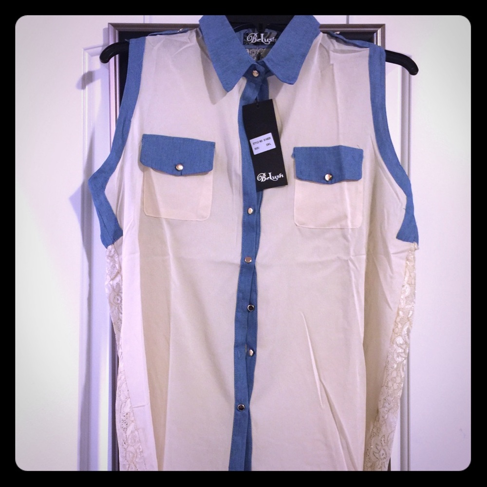 💎Ivory/Blue Blouse 💎