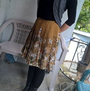 Modcloth mustard floral knee length pleated skirt