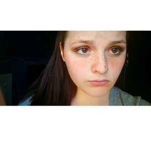 Meet your Posher, Eve