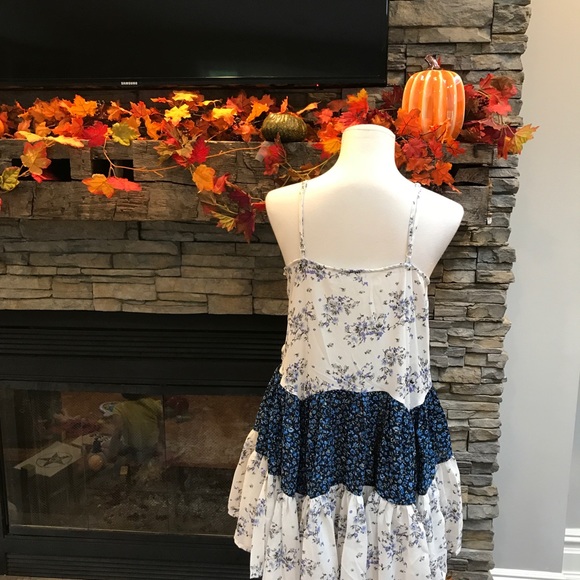 Floral color block Tunic - Picture 5 of 6