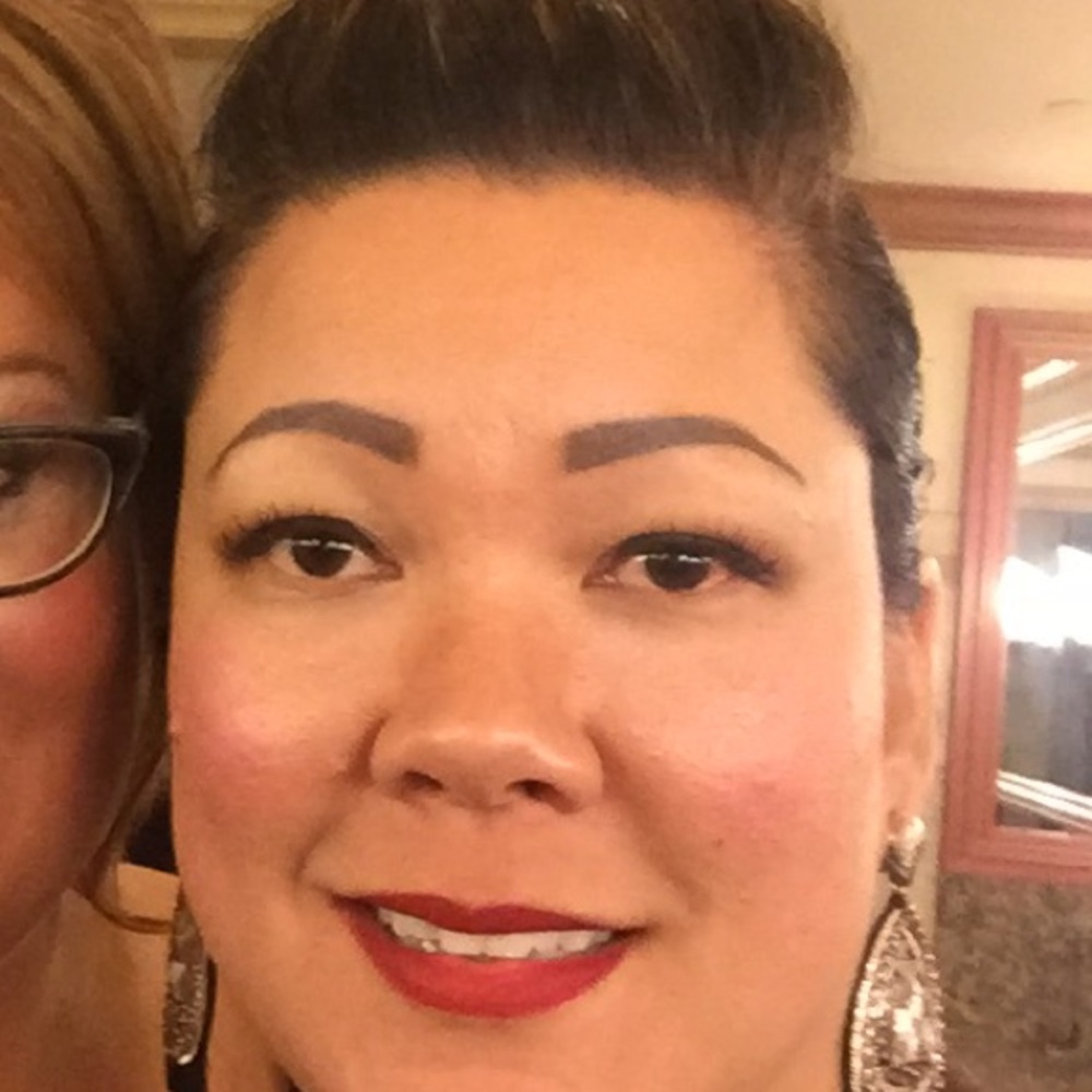 Meet your Posher, Monica