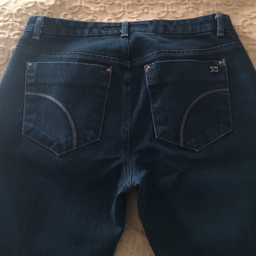 Joe's skinny/ straight dark jeans