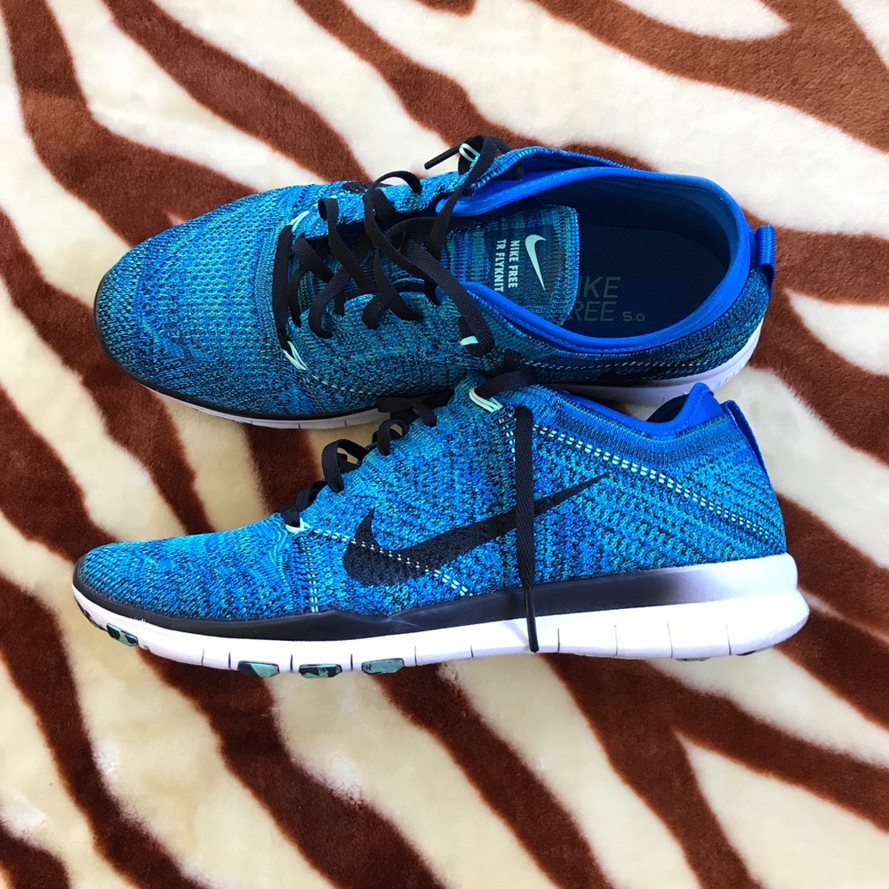 Nike Free Flyknit