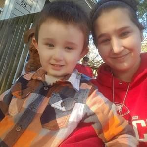 Meet your Posher, Amber