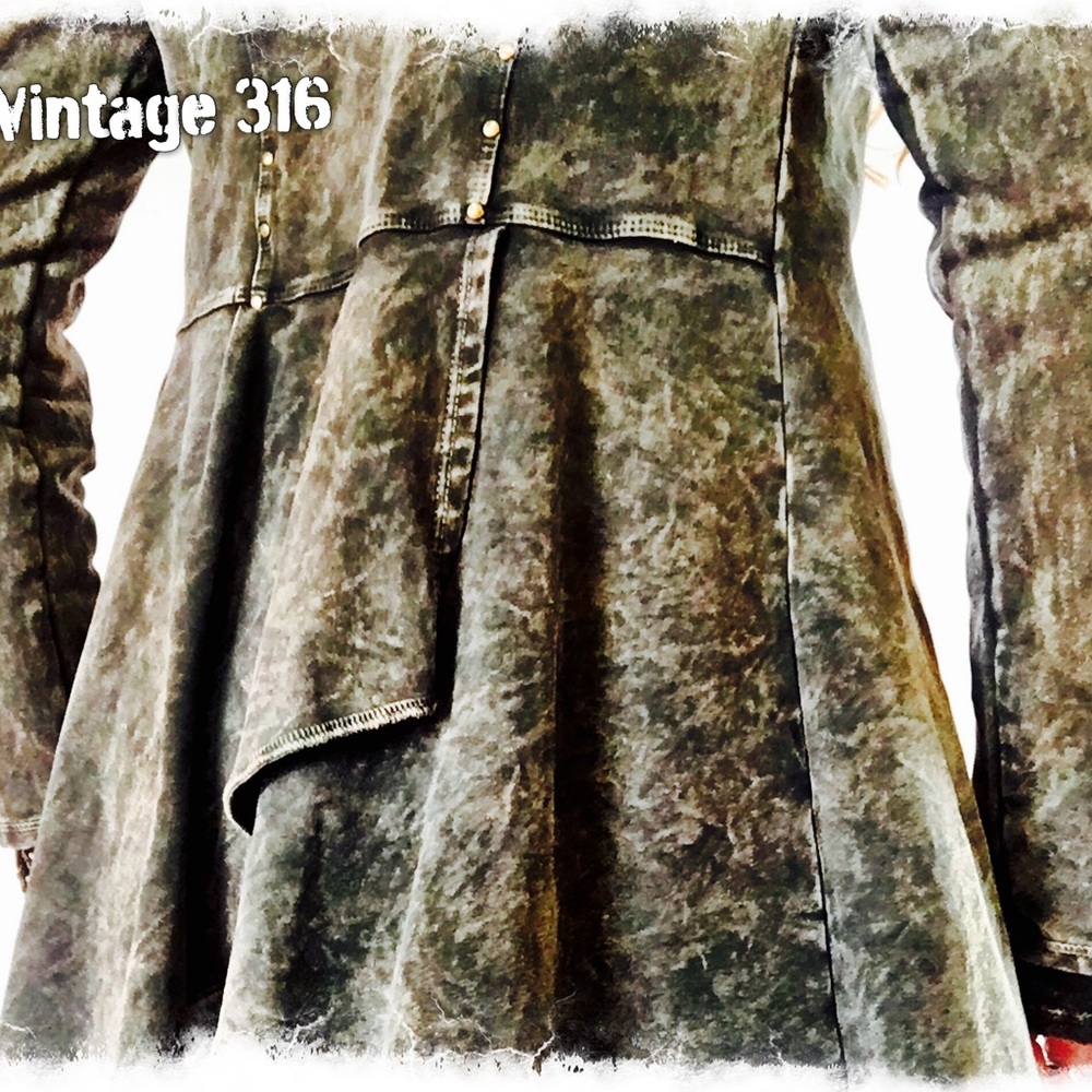 SOLD ❤️French Terry Mineral Wash Jacket