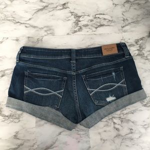 NWOT A&F Shorts (size 2/26)