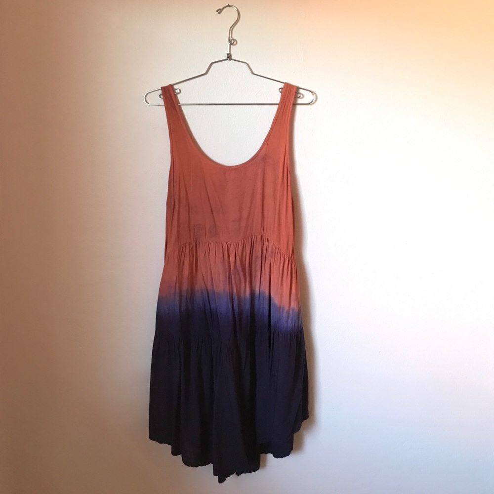 URBAN OUTFITTERS Ombré Lace Dress