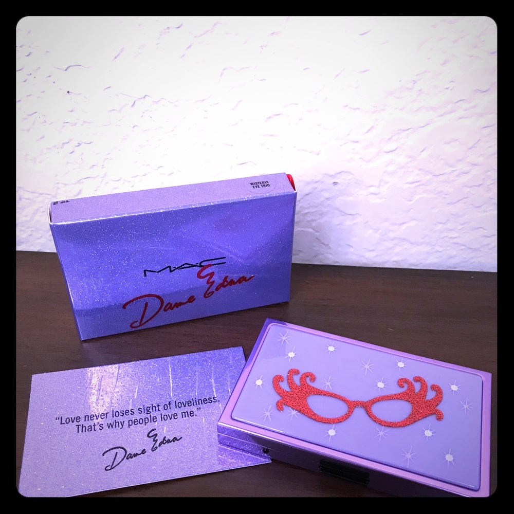 NIB MAC Dame Edna eyeshadow Trio 💜Wisteria💜