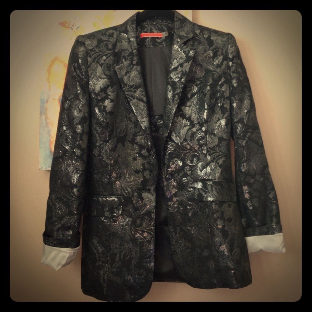 Alex and Olivia black women blazer