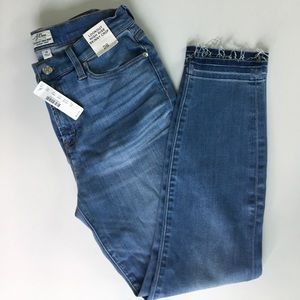 NWT 🔅 J. Crew Lookout High Rise Cropped Jean 🔅