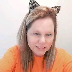 Meet your Posher, Erika