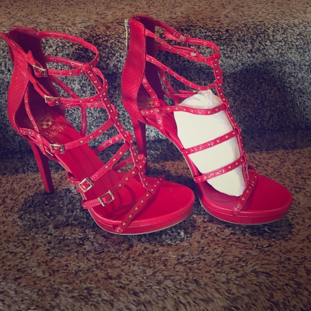 Vince Camuto heels