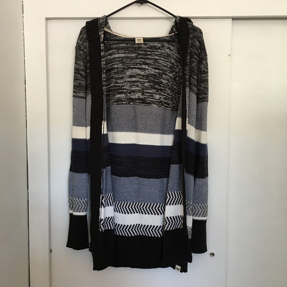 ROXY cardigan
