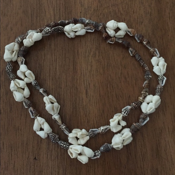 Long Seashell Necklace - Picture 1 of 2