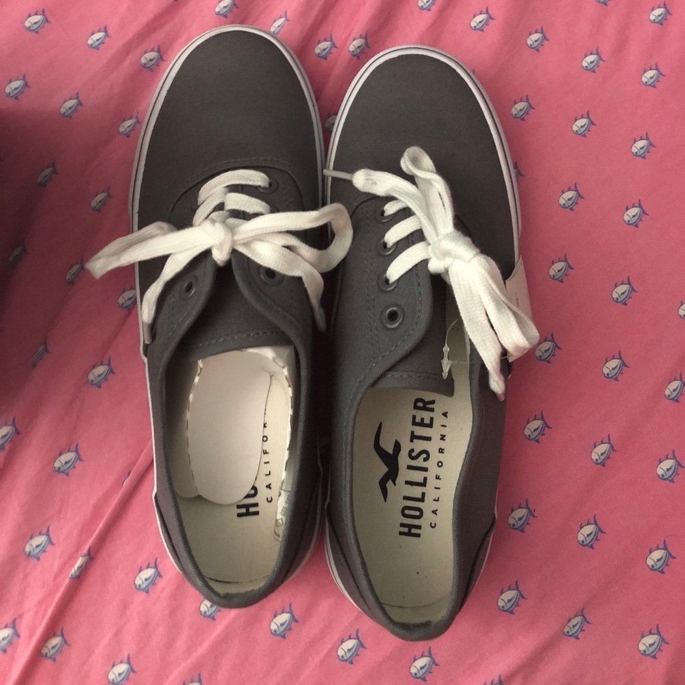 Grey Hollister sneakers! Super cute!!!