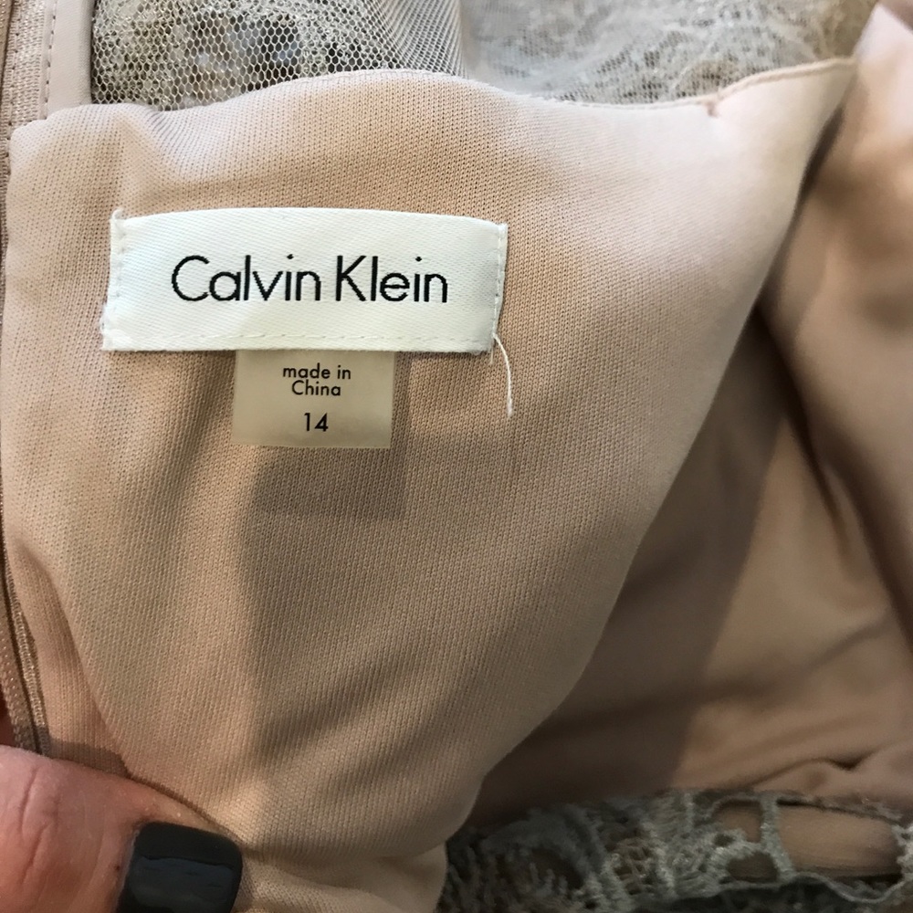 Evening dress - Picture 6 of 7