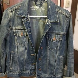 Gap Jean jacket size Small