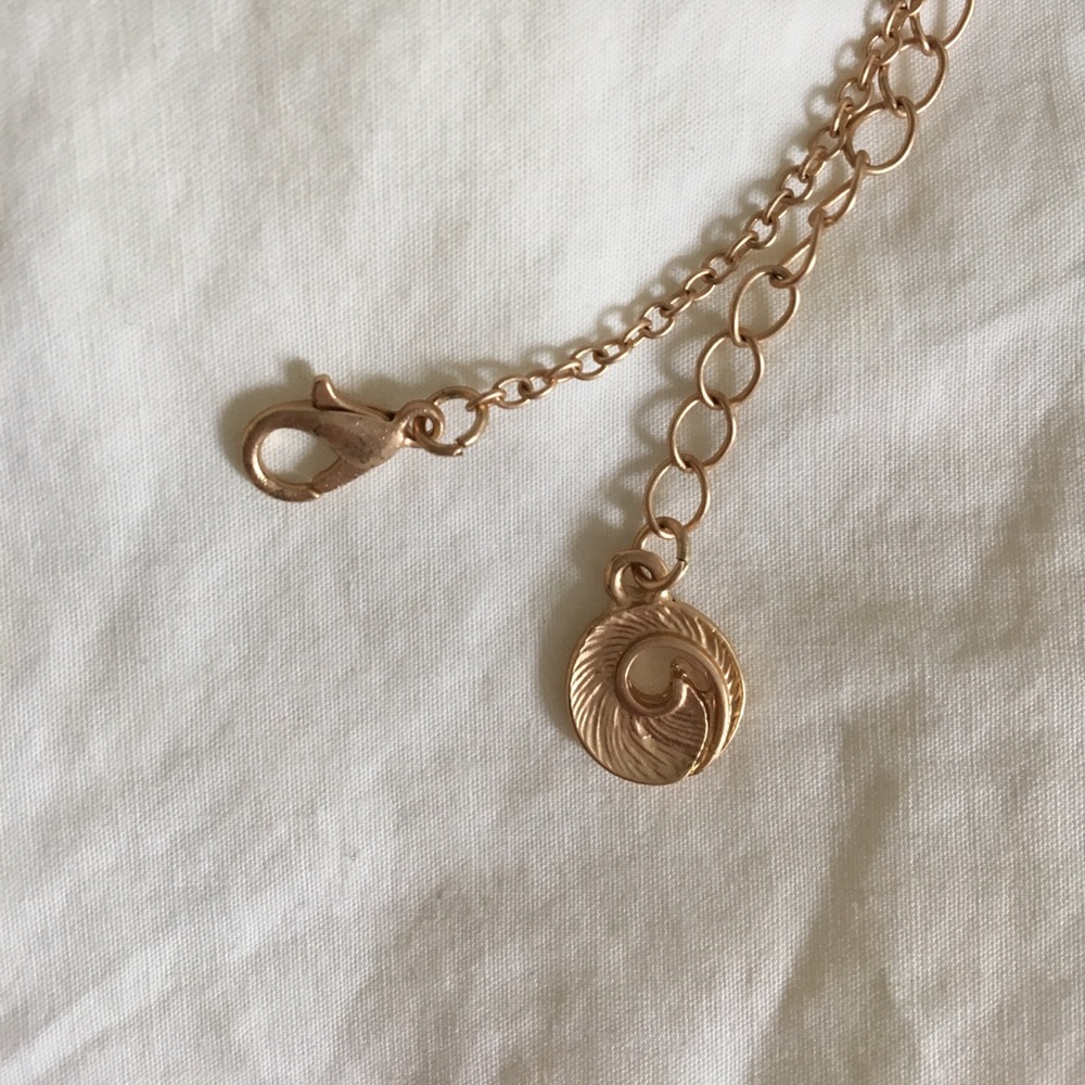 Geometric Necklace - Picture 2 of 2