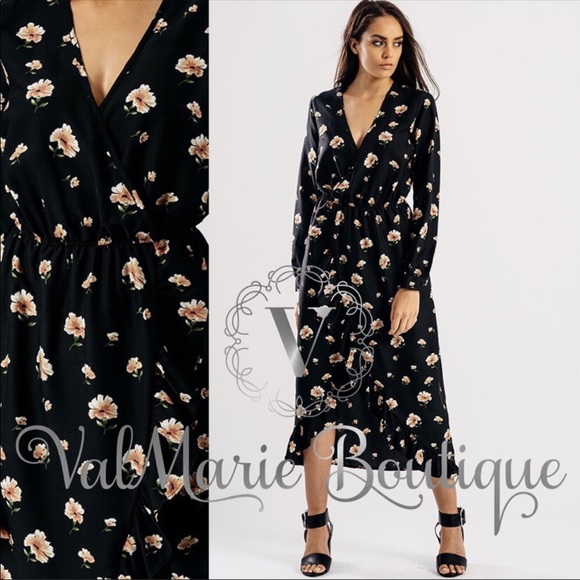 Surplice Floral Midi Dress - Picture 4 of 6